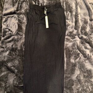 SKIMS Classic Black Pencil Skirt